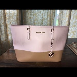 Authentic Michael Kors purse